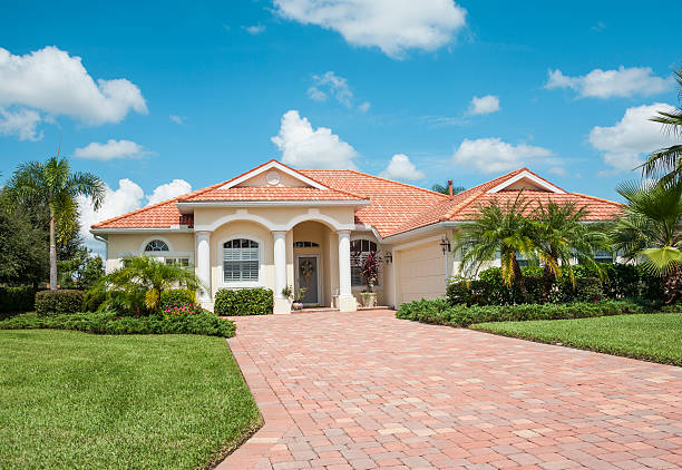Best Driveway Paving Contractor  in Walnut Creek, OH